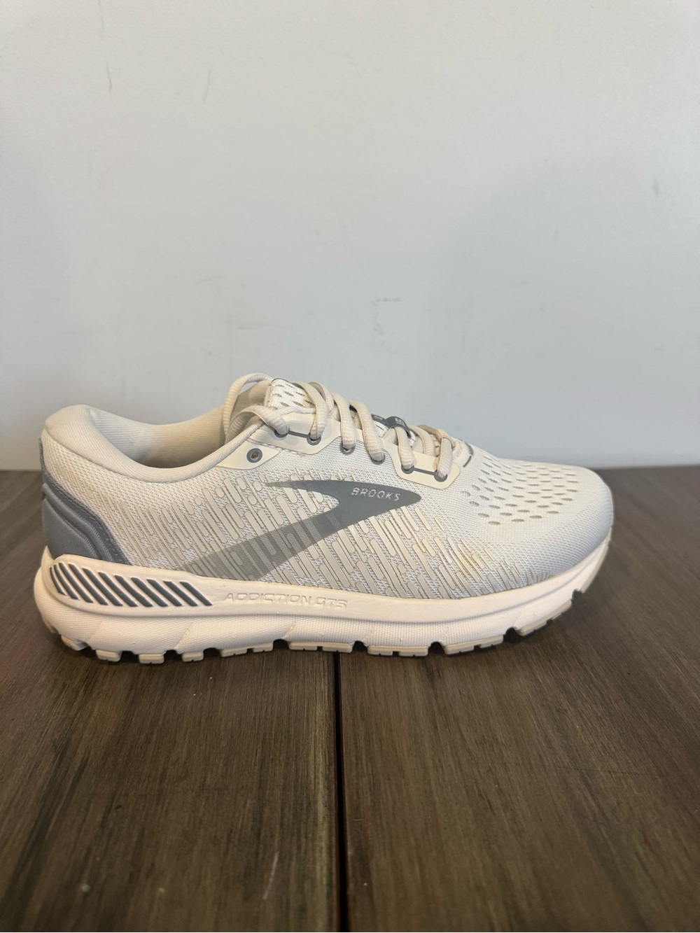 BROOKS ADDICTION GTS 15 WOMEN RUNNING SHOES